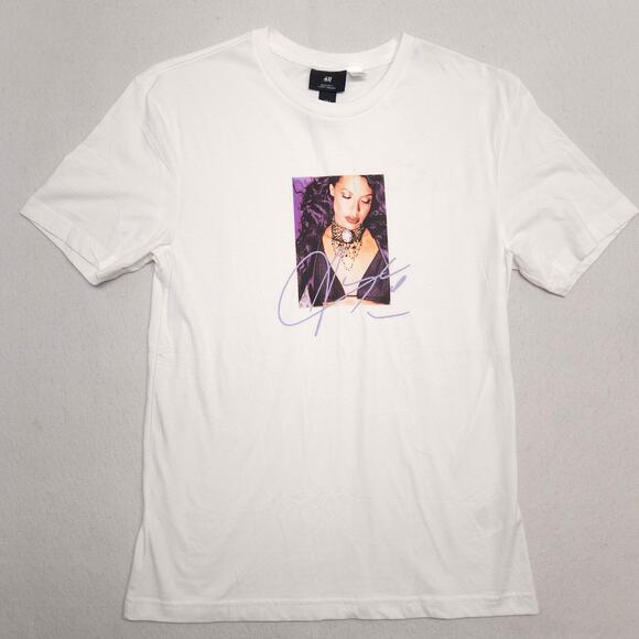 H&M AAliyah Band Crew Neck Graphic T Shirt Mens Size Small S White - Picture 2 of 9